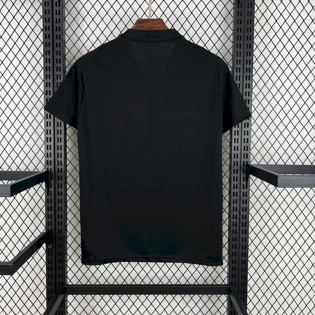 MAILLOT REAL MADRID CONCEPT 2025