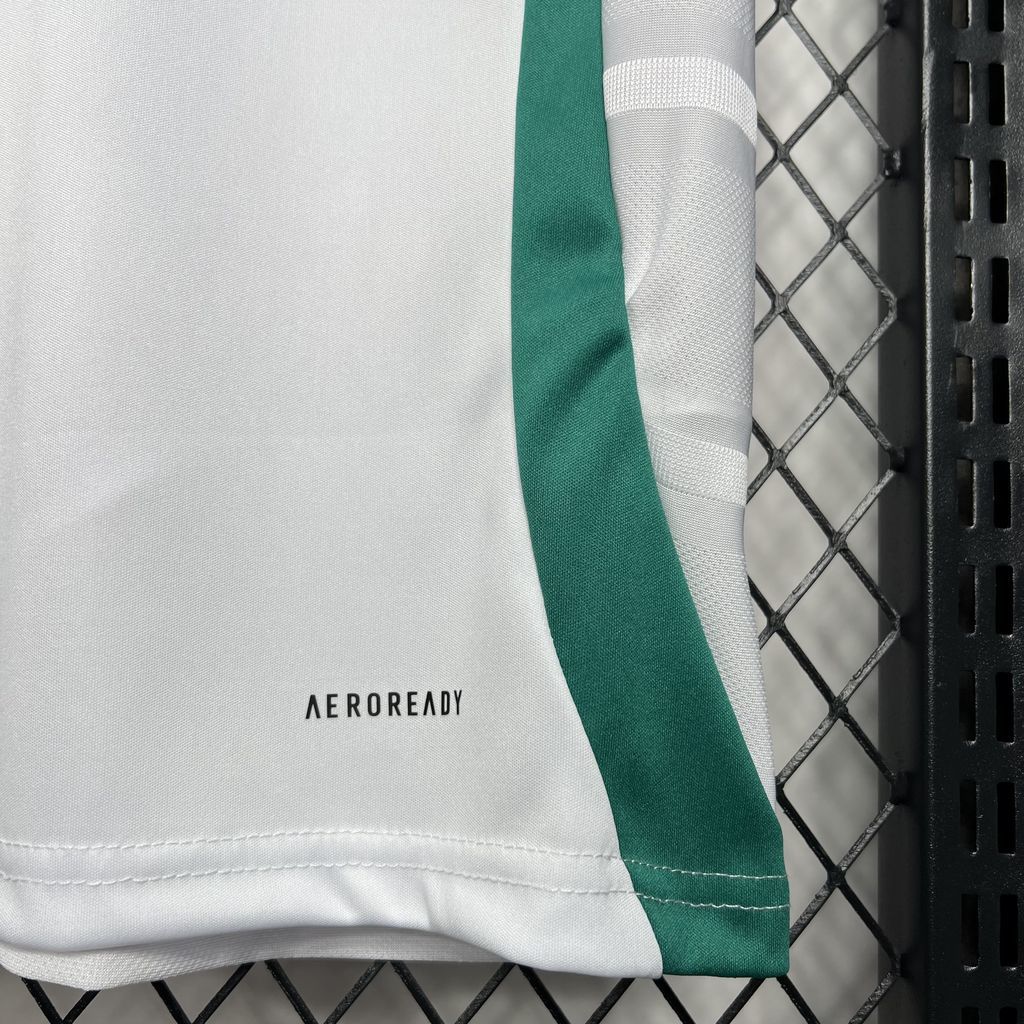 MAILLOT NEWCASTLE THIRD 2025