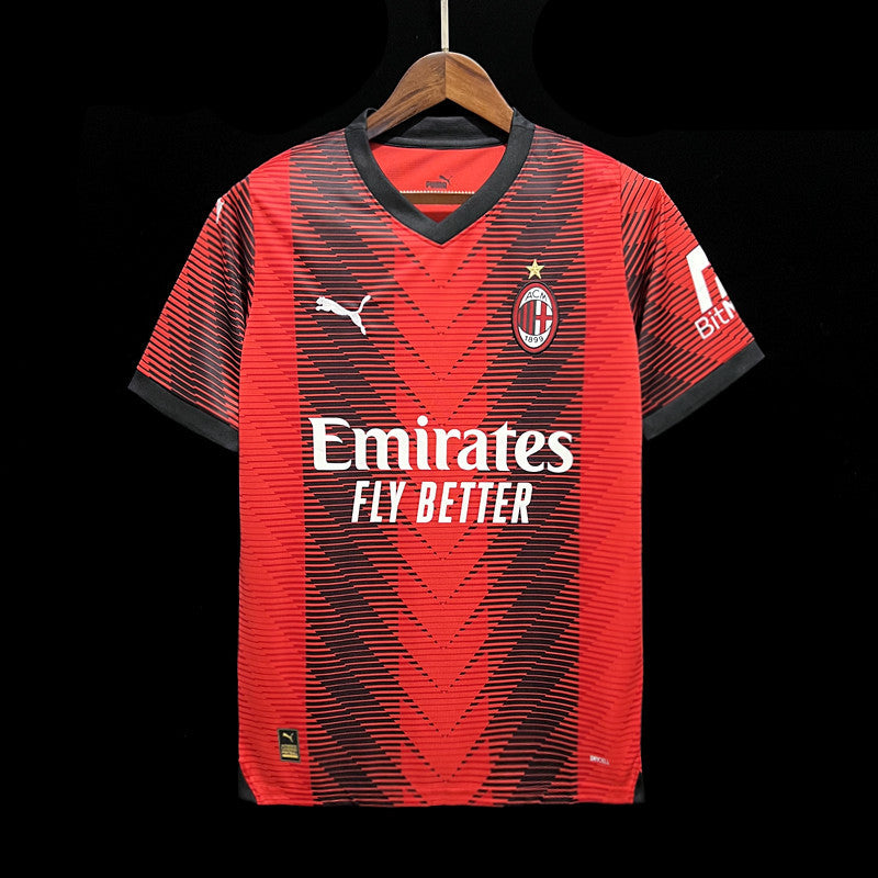 MAILLOT AC MILAN DOMICILE 2024