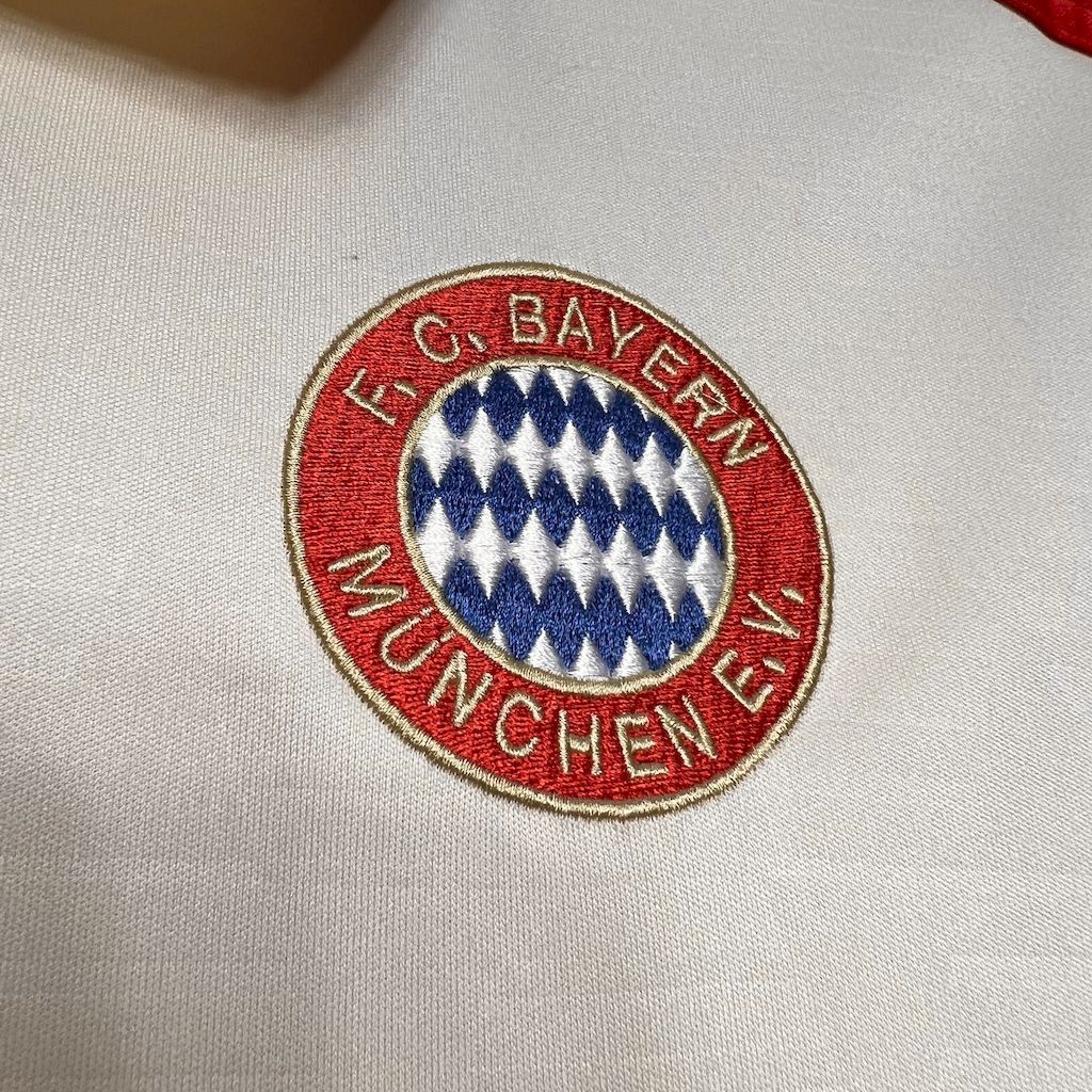 MAILLOT BAYERN MUNICH THIRD 2025
