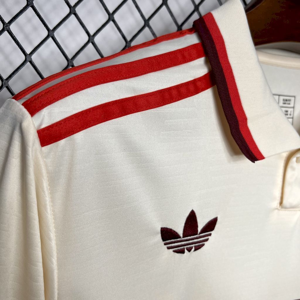 MAILLOT BAYERN MUNICH THIRD 2025