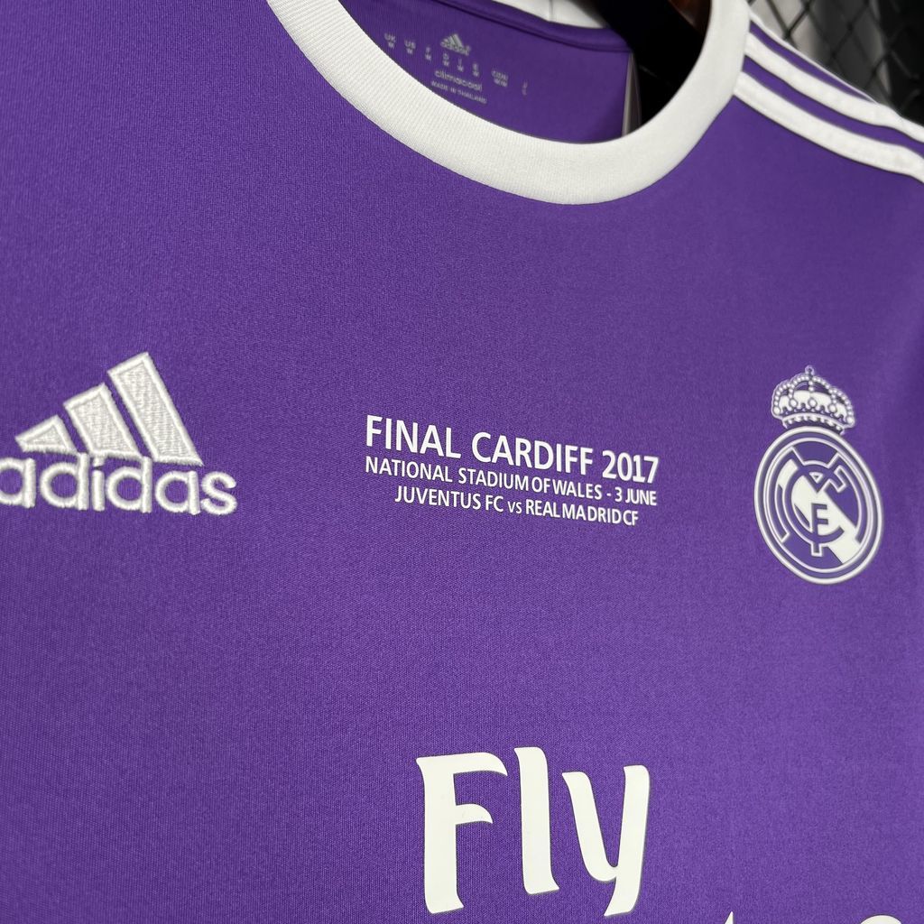 MAILLOT REAL MADRID EXTERIEUR 2017