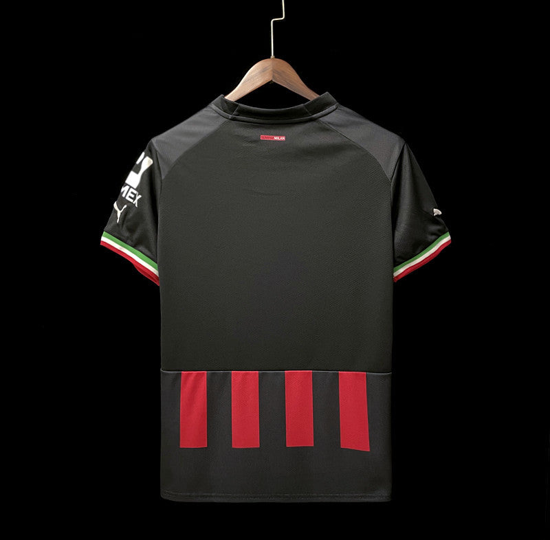 MAILLOT AC MILAN DOMICILE 2023