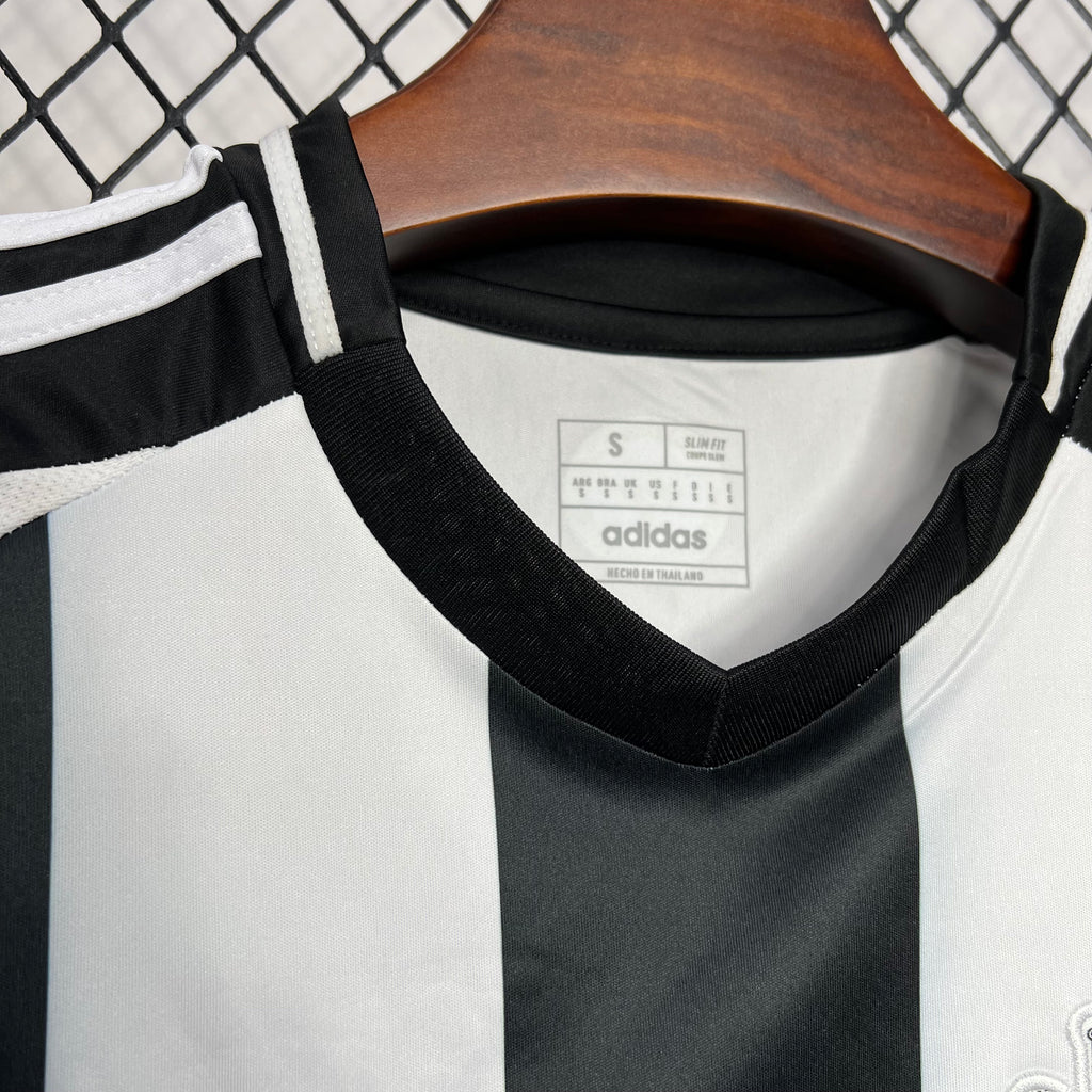 MAILLOT NEWCASTLE DOMICILE 2025