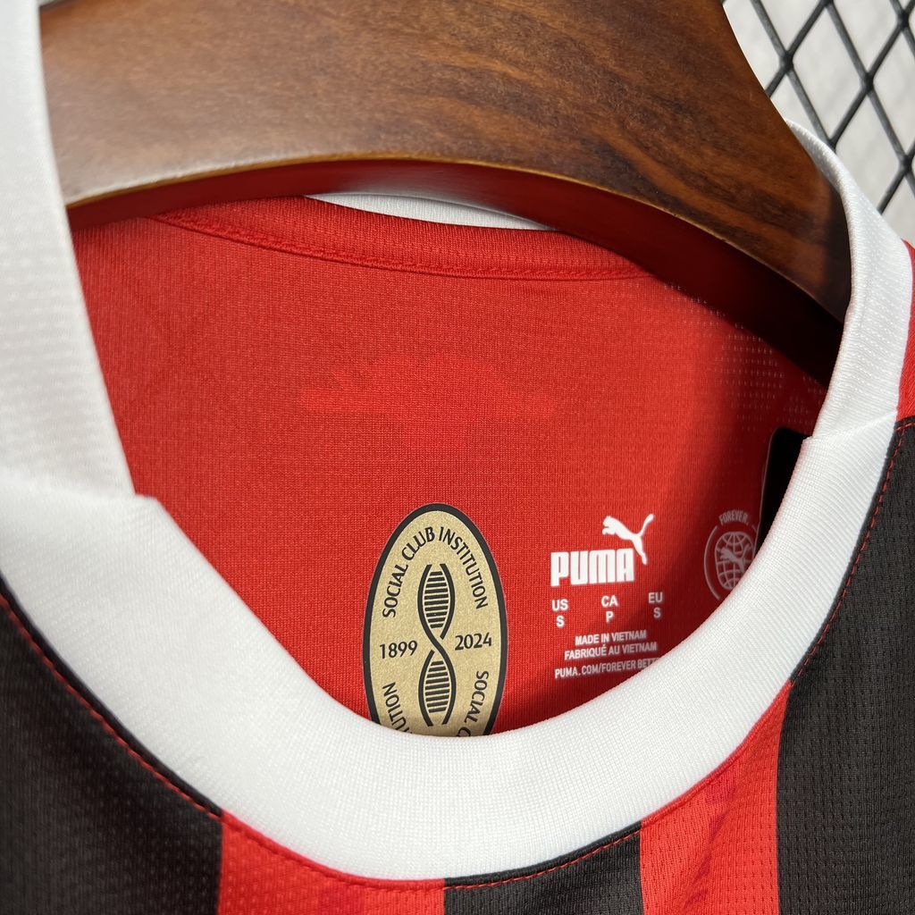 MAILLOT AC MILAN DOMICILE 2025