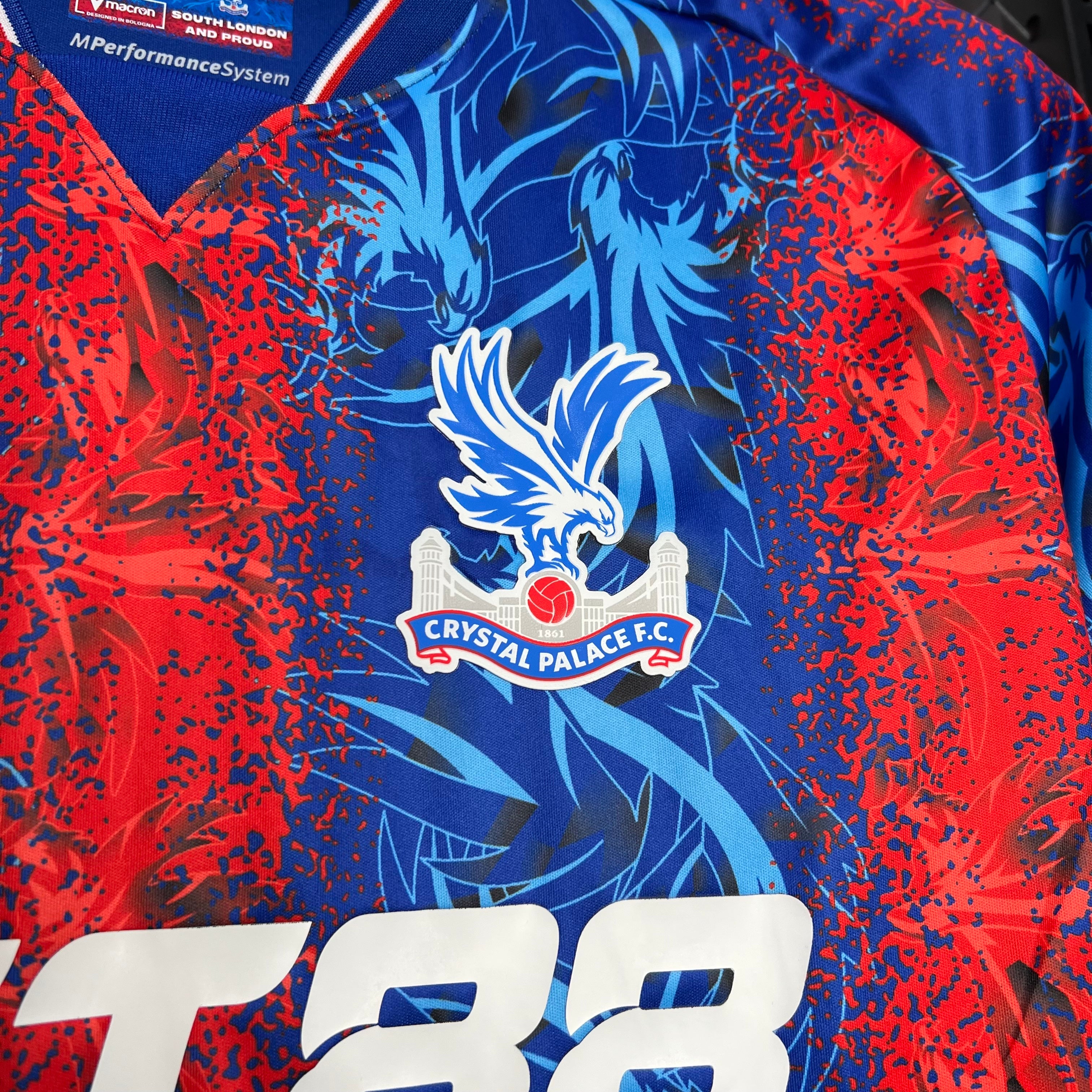 MAILLOT CRYSTAL PALACE DOMICILE 2025