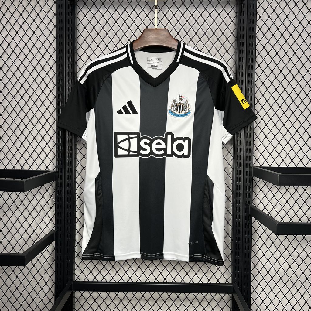 MAILLOT NEWCASTLE DOMICILE 2025