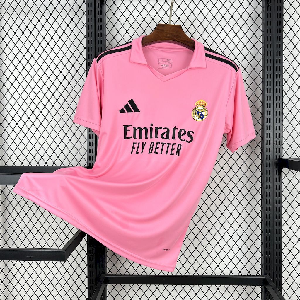 MAILLOT REAL MADRID CONCEPT 2025