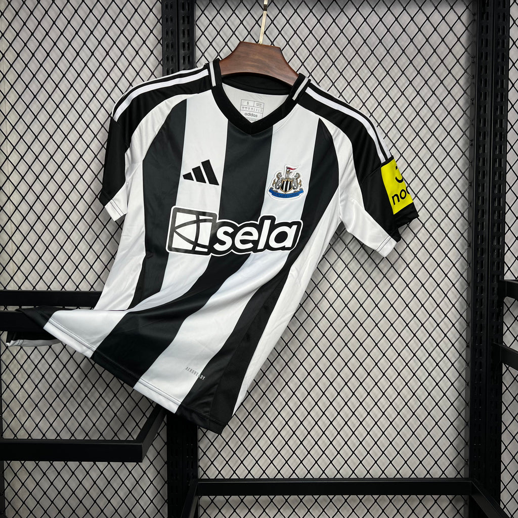 MAILLOT NEWCASTLE DOMICILE 2025