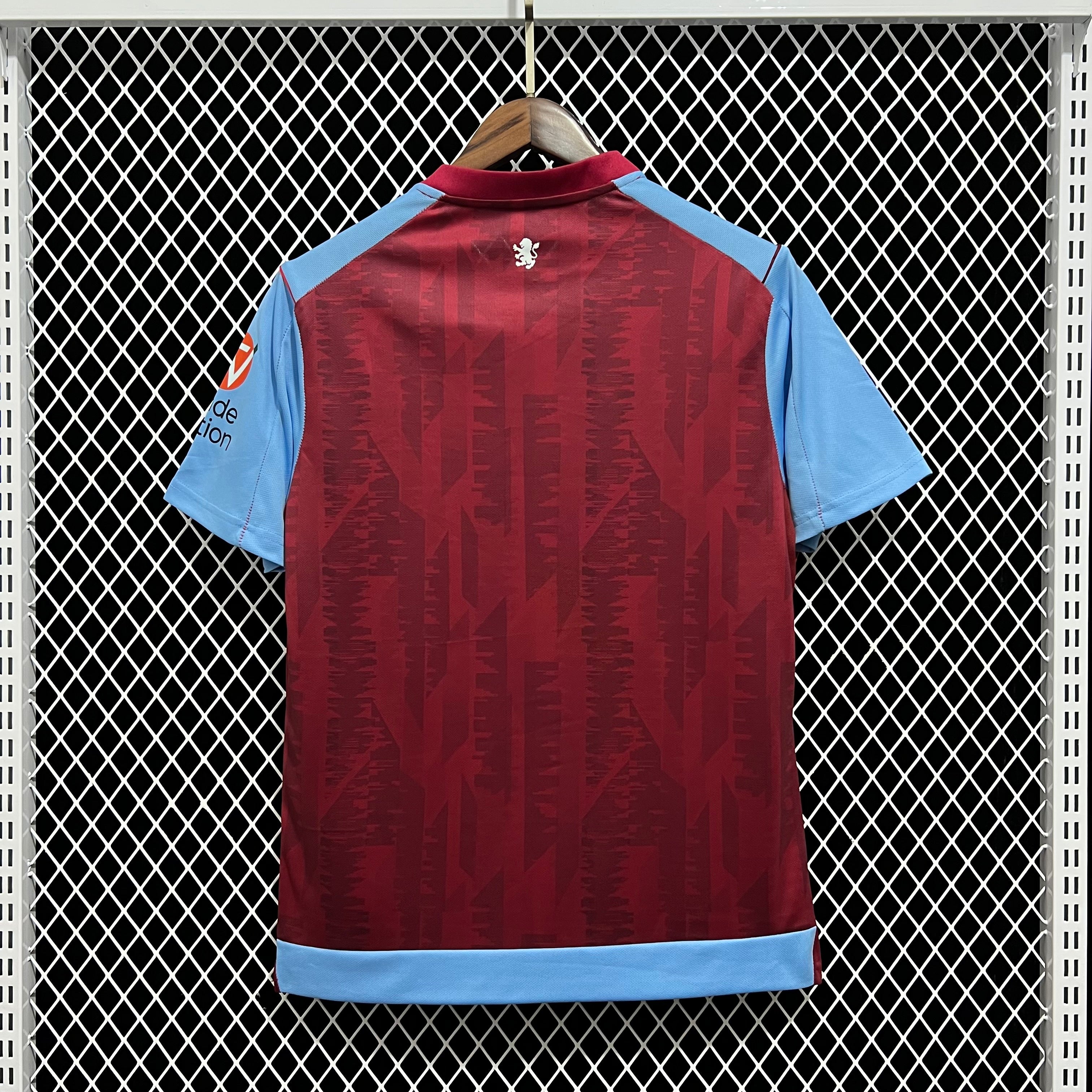 MAILLOT ASTON VILLA DOMICILE 2024