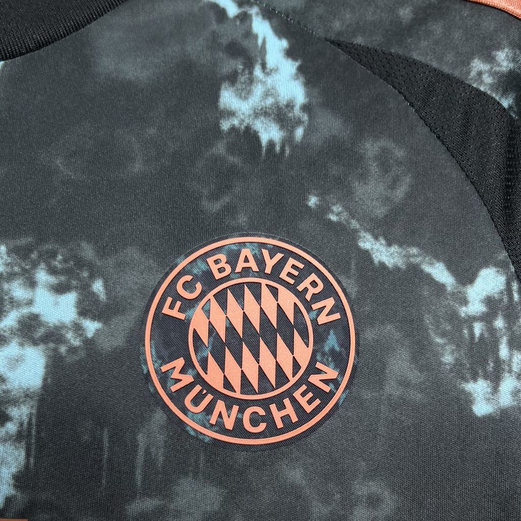 MAILLOT BAYERN MUNICH EXTERIEUR 2025