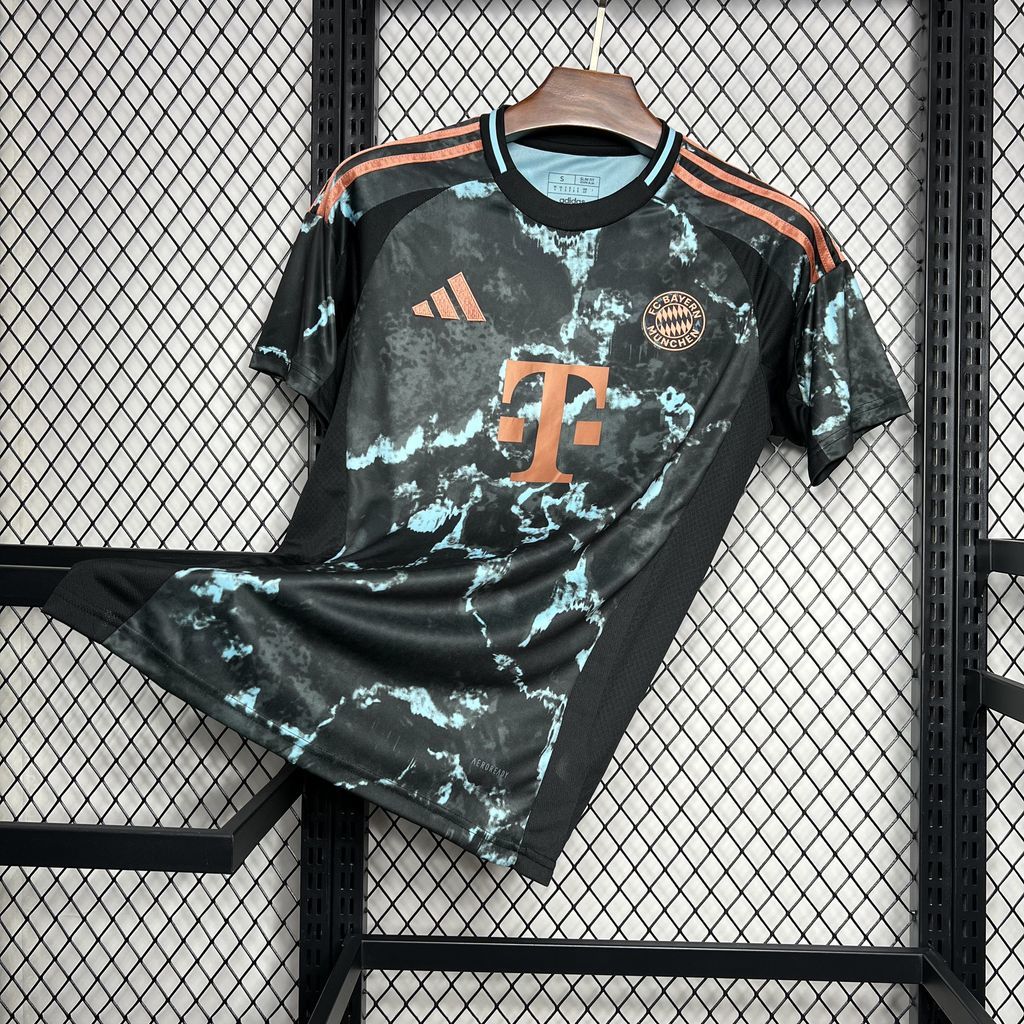 MAILLOT BAYERN MUNICH EXTERIEUR 2025