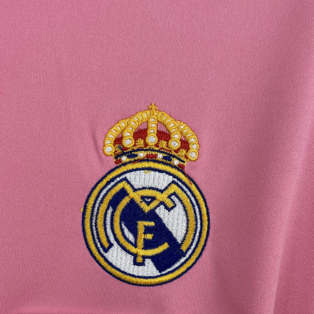MAILLOT REAL MADRID CONCEPT 2025