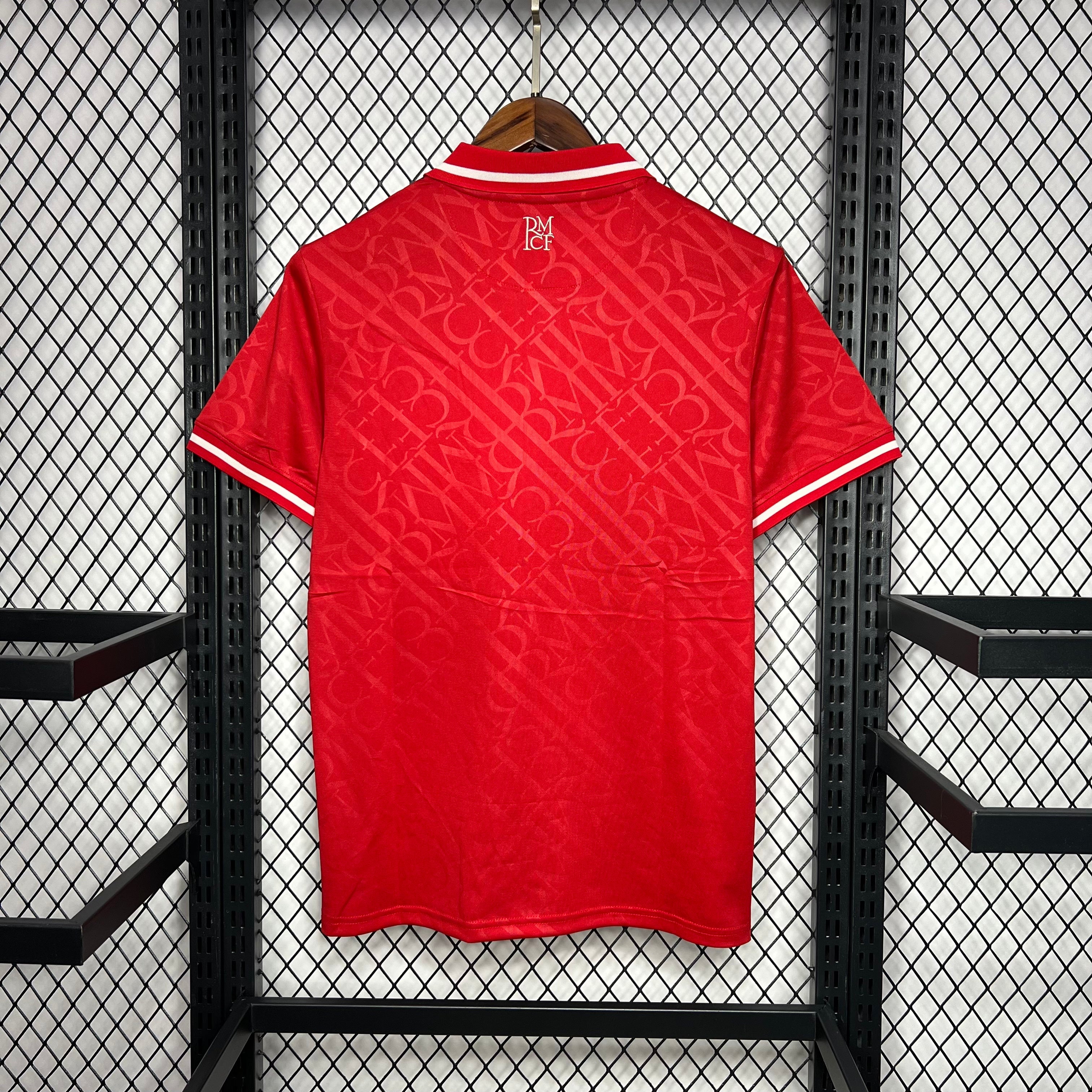 MAILLOT REAL MADRID CONCEPT 2025